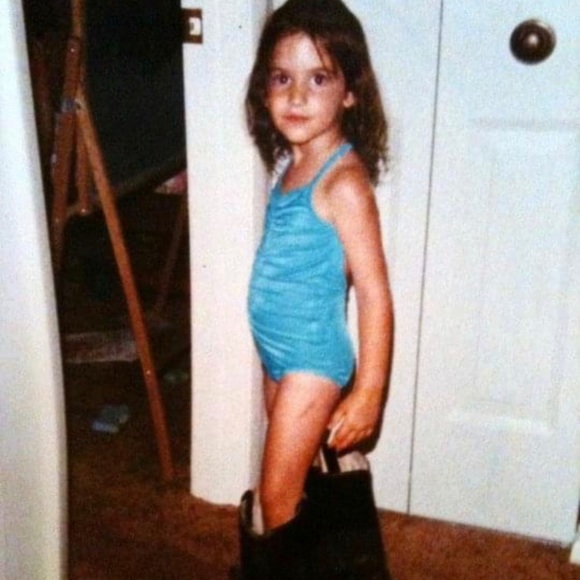 Meet your Posher, Krystle - Picture 1 of 1